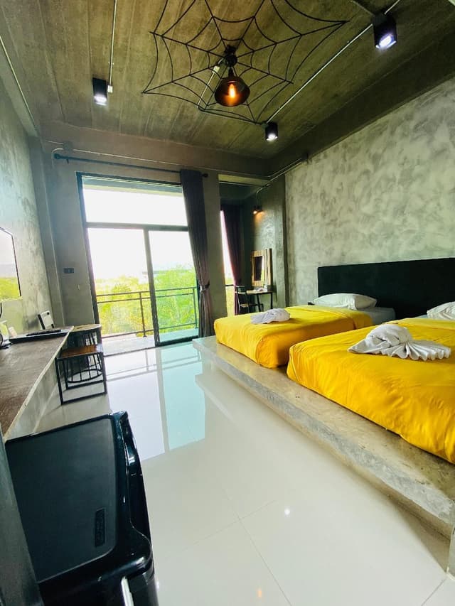 Twin Bedroom