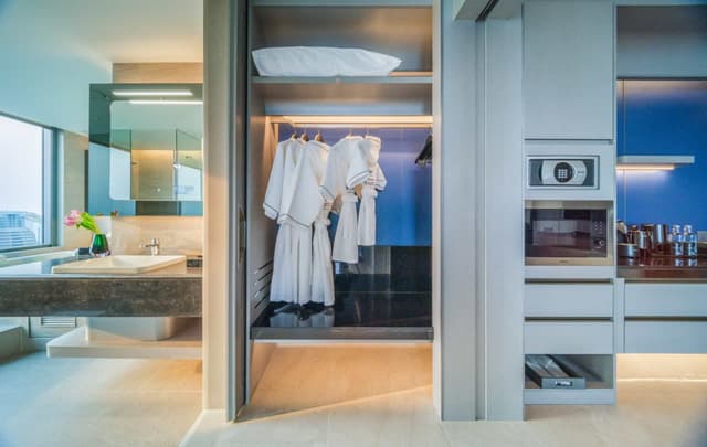 Space Suite Connex