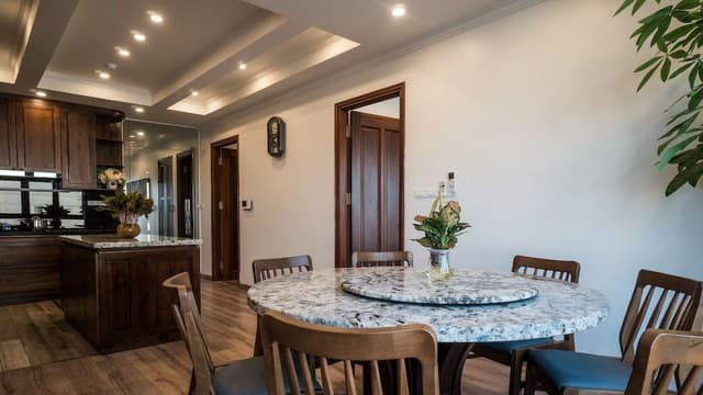 Panoramic Penthouse