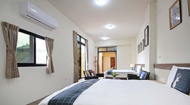 Family Room, Non Smoking, Balcony