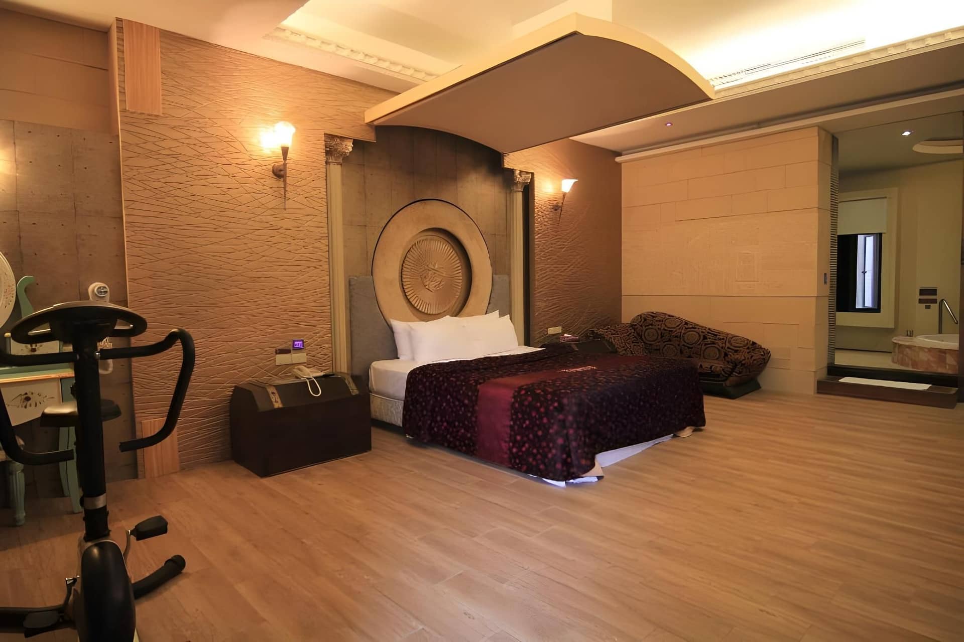 Romantic Code Art Motel Romantic Code Art Motel