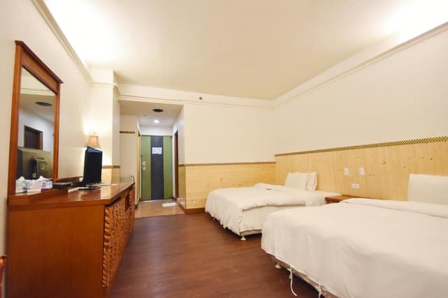 Twin Room with View