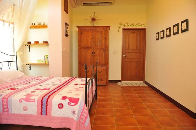 Gallery Double Room, 1 Double Bed, Garden Area