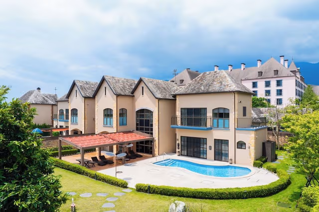 Premier Villa