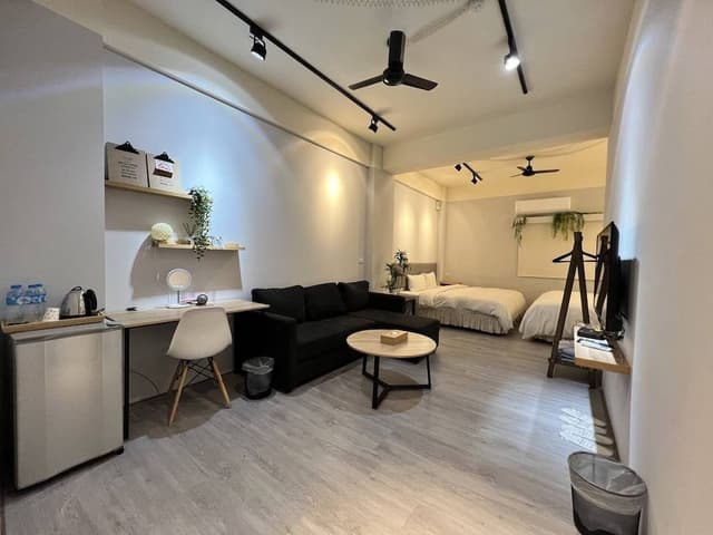 Grand Quadruple Room