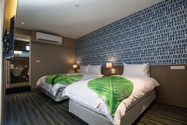 Triple Room