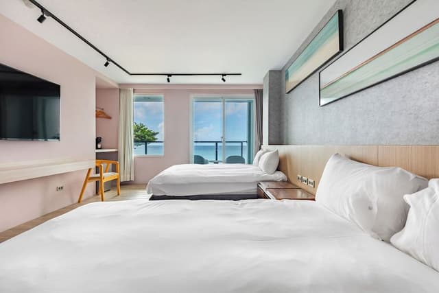 Quadruple Room, Ocean View