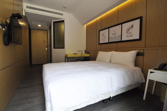 Double Room, Balcony