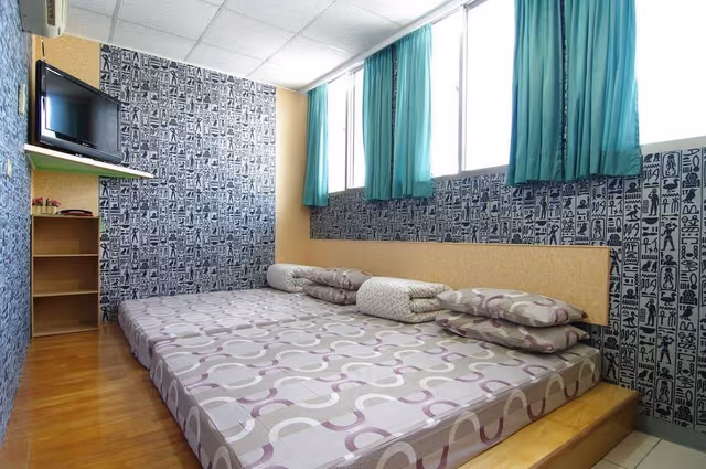 Standard Quadruple Room