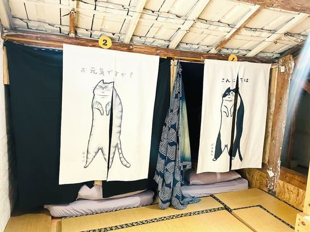 Basic Shared Dormitory, Mixed Dorm, Shared Bathroom, 8 Beds