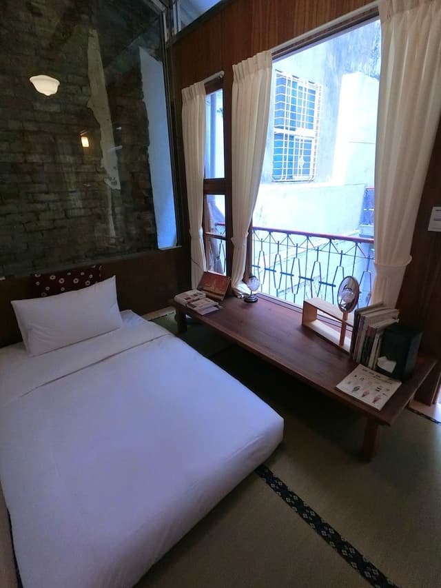 Luxury Single Room, 1 Twin Bed, Terrace, Courtyard Area