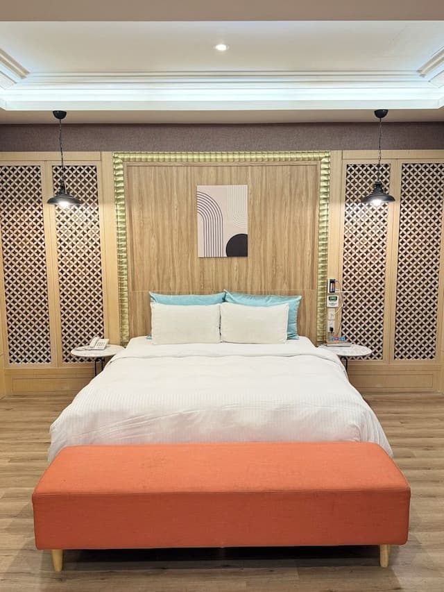 Double Room, Non Smoking (C)