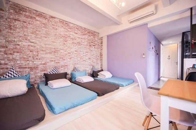Classic Quadruple Room (B)