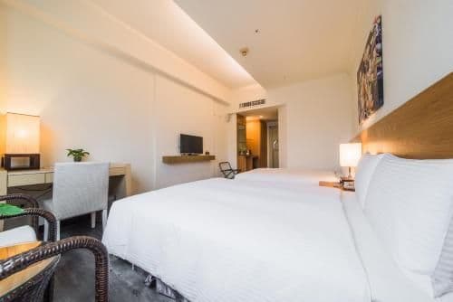 Deluxe Twin Room