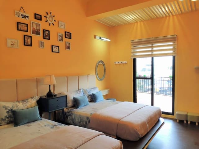 Family Quadruple Room, Balcony, Partial Ocean View