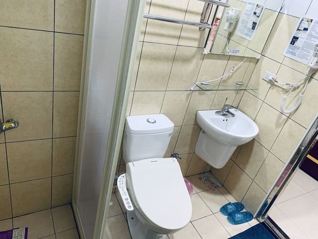 Comfort Quadruple Room, 2 Double Beds, Non Smoking, Private Bathroom