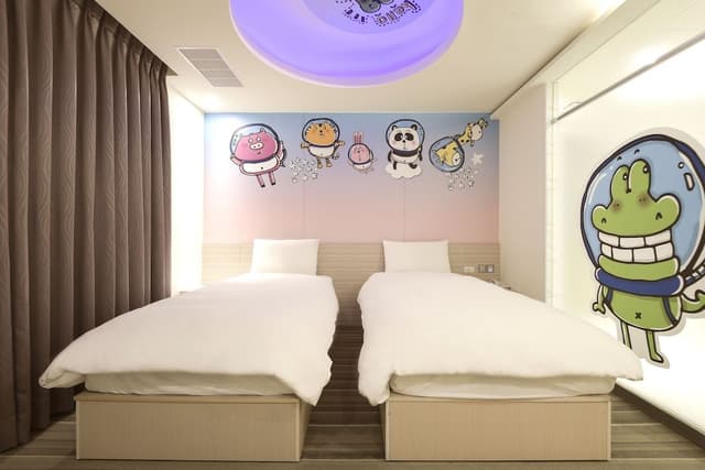 Senior Twin Room, Multiple Beds
