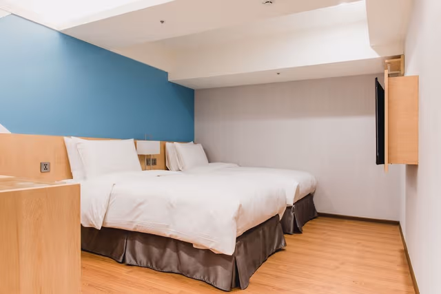Standard Room, No Windows
