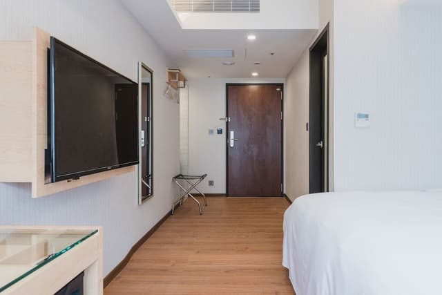 Business Double or Twin Room, City View