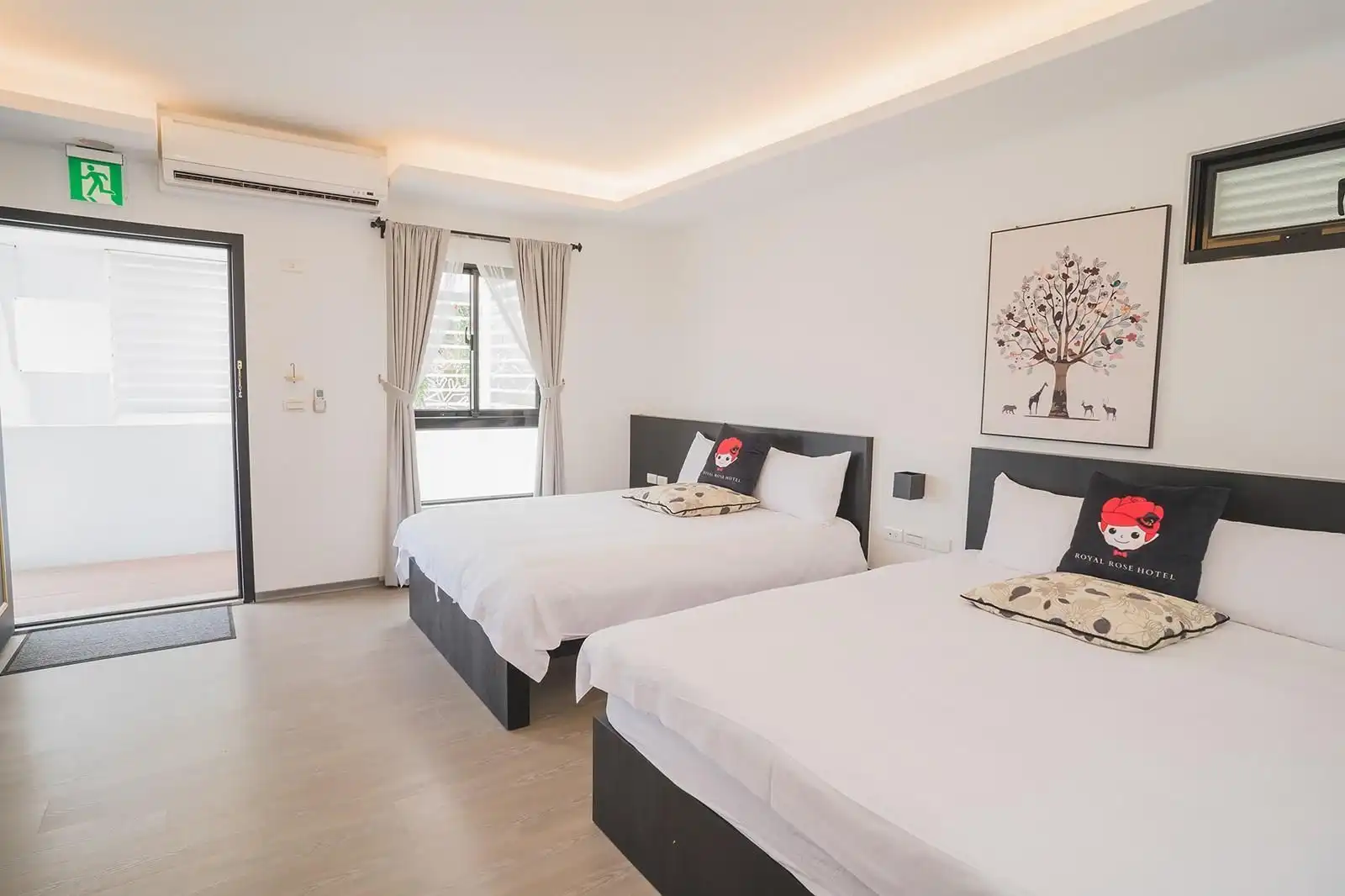 โรส วิลลา โรส วิลลา