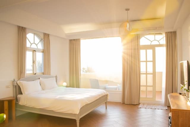 Grand Double Room, 1 Queen Bed, Balcony, Ocean View