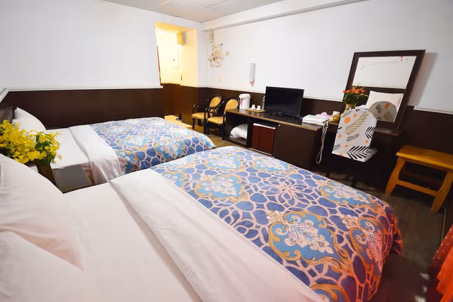 Quadruple Room, 2 Double Beds, Non Smoking