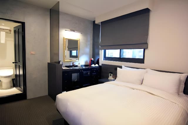 Classic Double Room