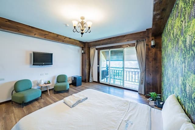Deluxe Double Room, 1 Queen Bed
