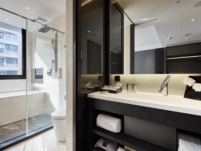 Wonderful Suite