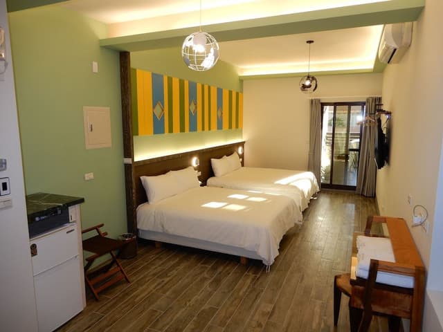 Classic Quadruple Room