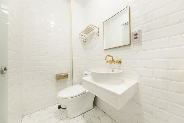 Standard Double Room (Wood)