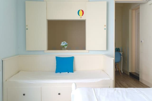 Quadruple Room (201)