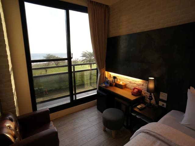 Elite Double Room, 1 Queen Bed, Balcony, Sea Facing
