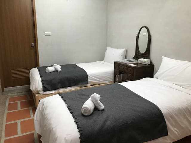 Double or Twin Room, Non Smoking (A)