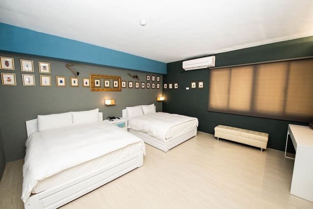 Family Quadruple Room, 2 Double Beds