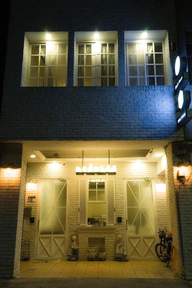 Hualien Bird's House Hostel Hualien Bird's House Hostel