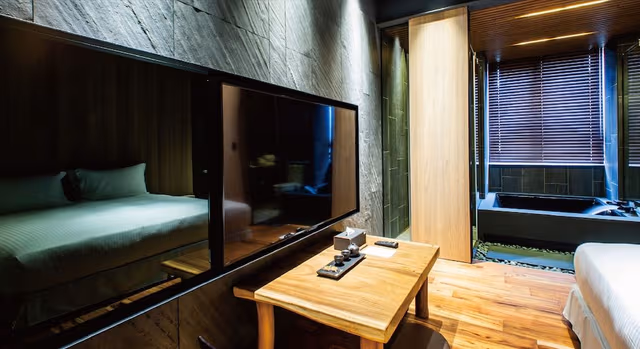 Deluxe Double Room with Hot Spring, 1 Queen Bed, Non Smoking