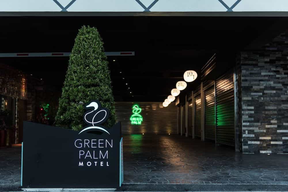 Green Palm Motel Green Palm Motel