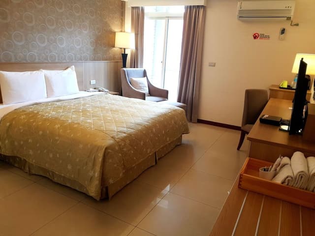 Standard Double Room, 1 Queen Bed