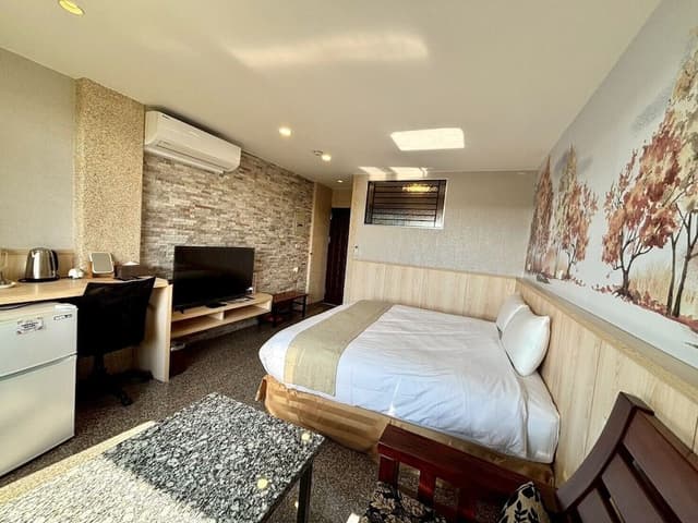 Double or Twin Room, Garden View (Limited parking, reservation required)