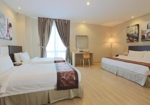 Ideals Hotel4