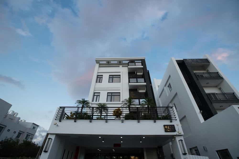 HUA B&B HUA B&B