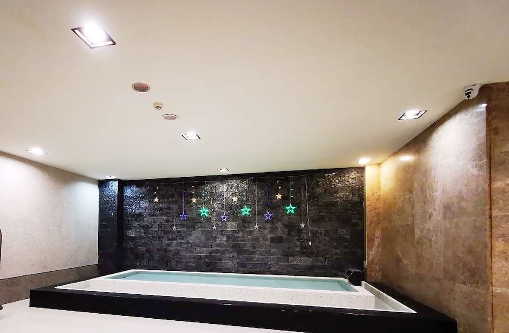 Chang Hong Hotel4