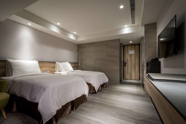 Park View Double Room (Facing the Spring Square View)