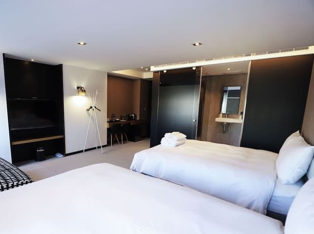 Deluxe Quadruple Room