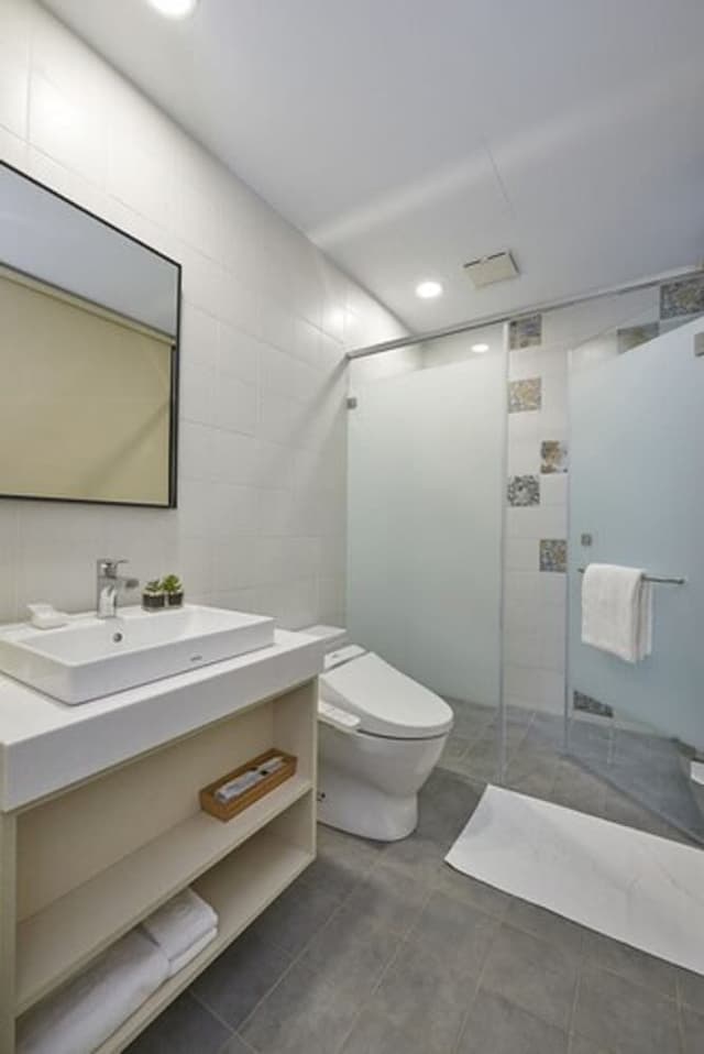 Grand Room, 2 Bedrooms, Courtyard View, Garden Area
