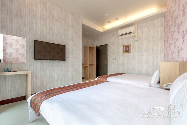 Business Quadruple Room