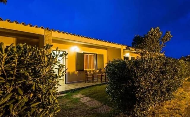 Double or Twin Room, Garden Area