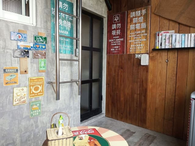 Standard Quadruple Room, Non Smoking (301)
