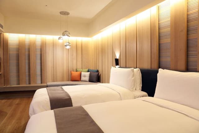 Superior Twin Room